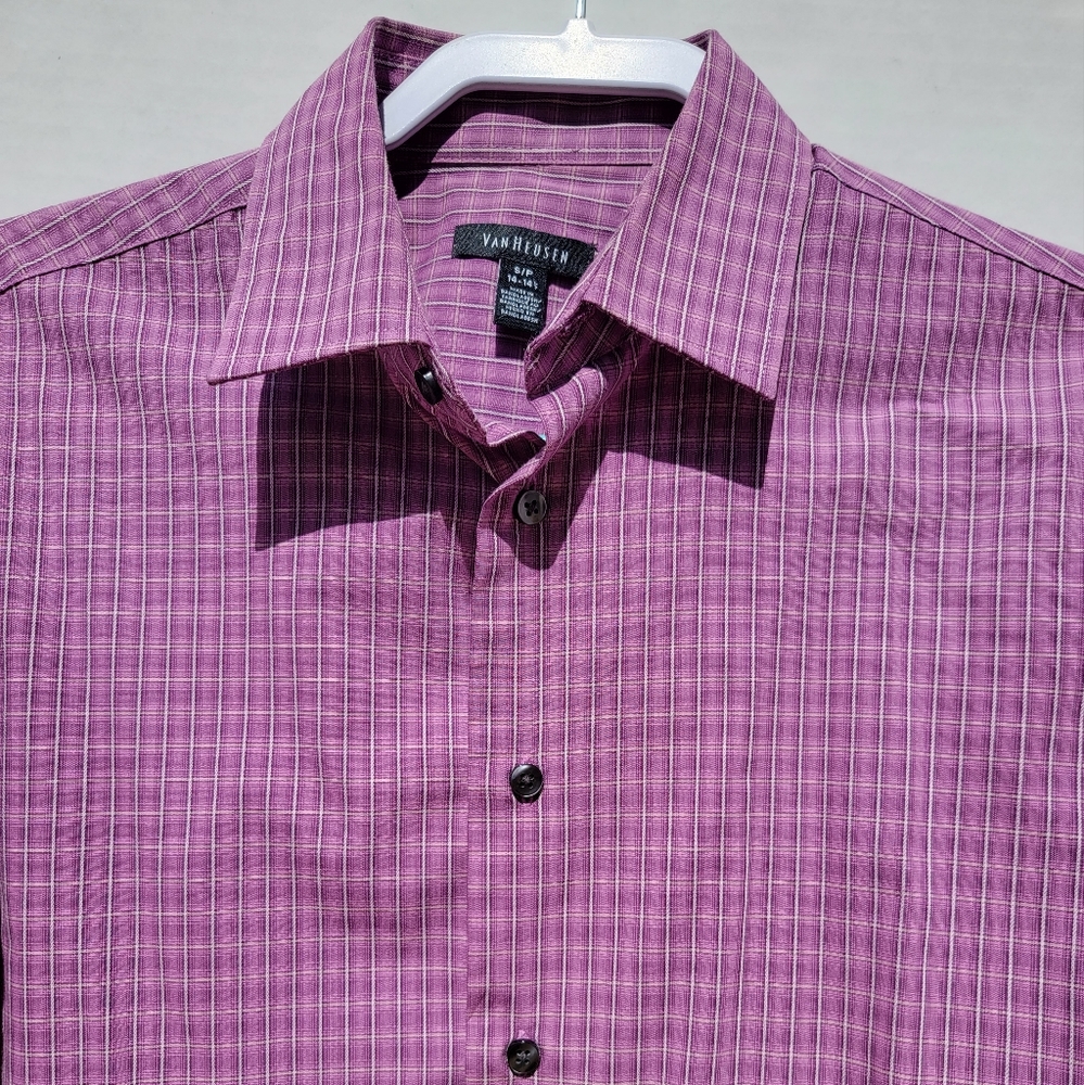 VanHeusen Purple Dress Shirt small